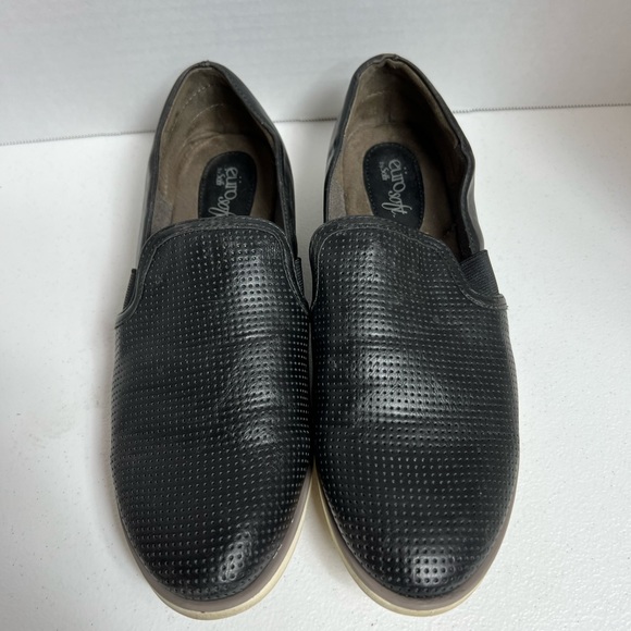 EuroSoft Vernelle black loafers, size 9M - Picture 1 of 7